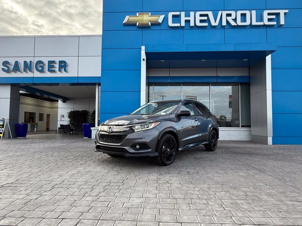 Used 2022  Honda Sport image 2