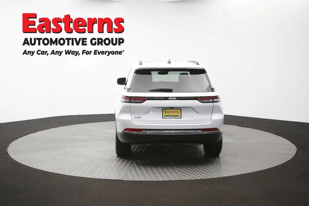 Used 2024 White Jeep 4xe image 40