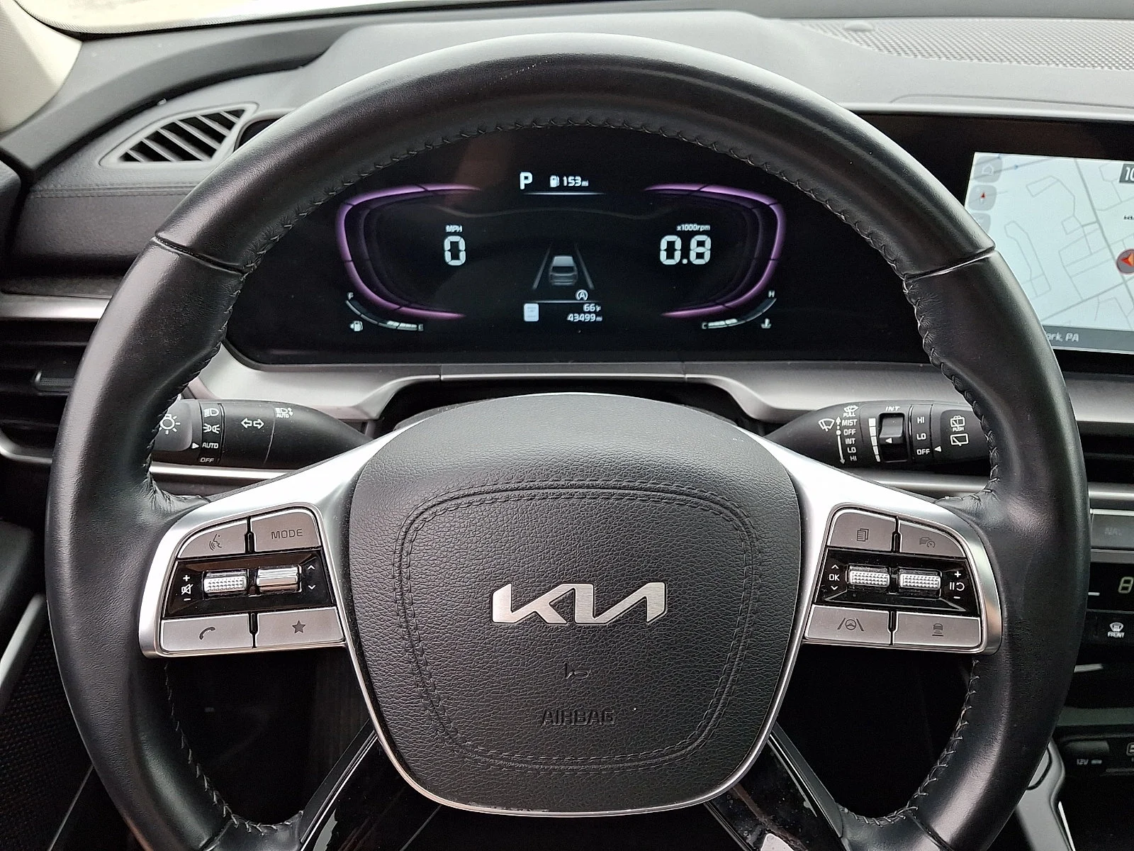 Certified Used 2024 White Kia S image 19