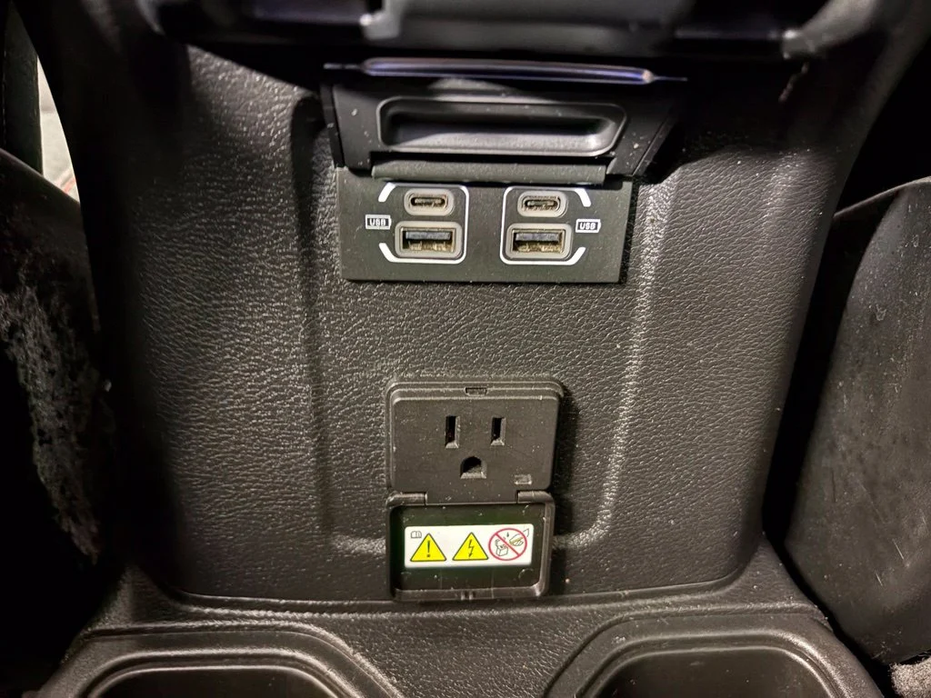 Used 2023 Gray Jeep Rubicon image 34