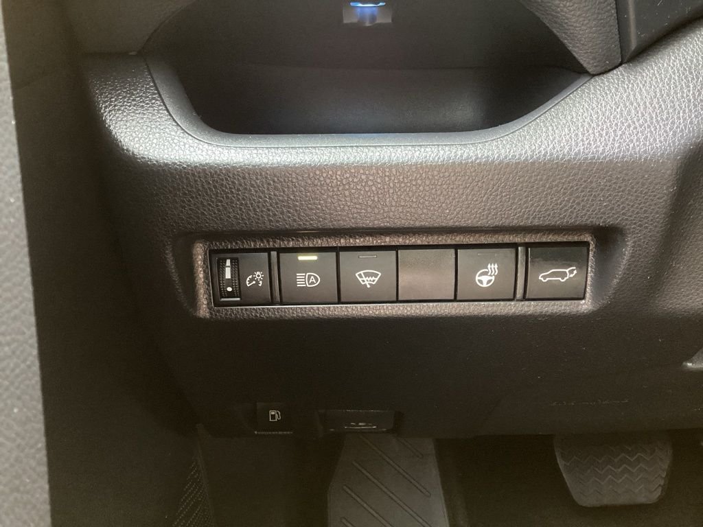 Used 2021 Silver Toyota XSE image 21
