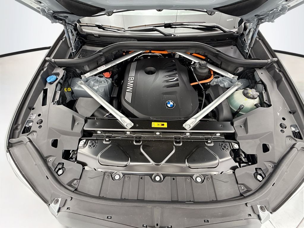 New 2026 Gray Metallic BMW xDrive50e image 28