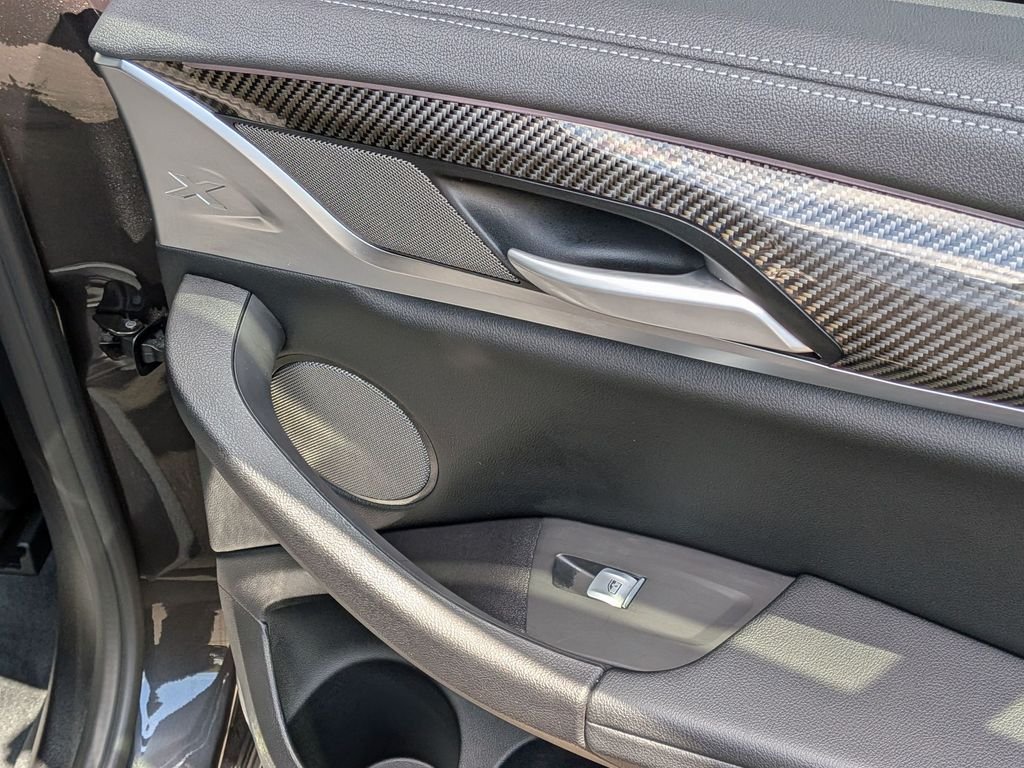 Used 2024 Gray BMW M40i image 16