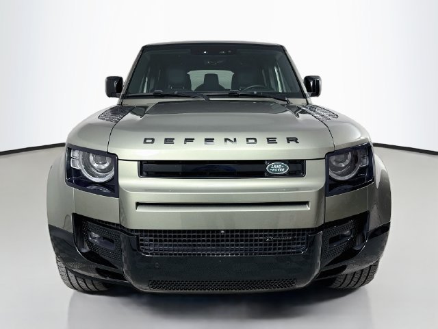 Certified Used 2023 Green Land Rover X-Dynamic SE image 2