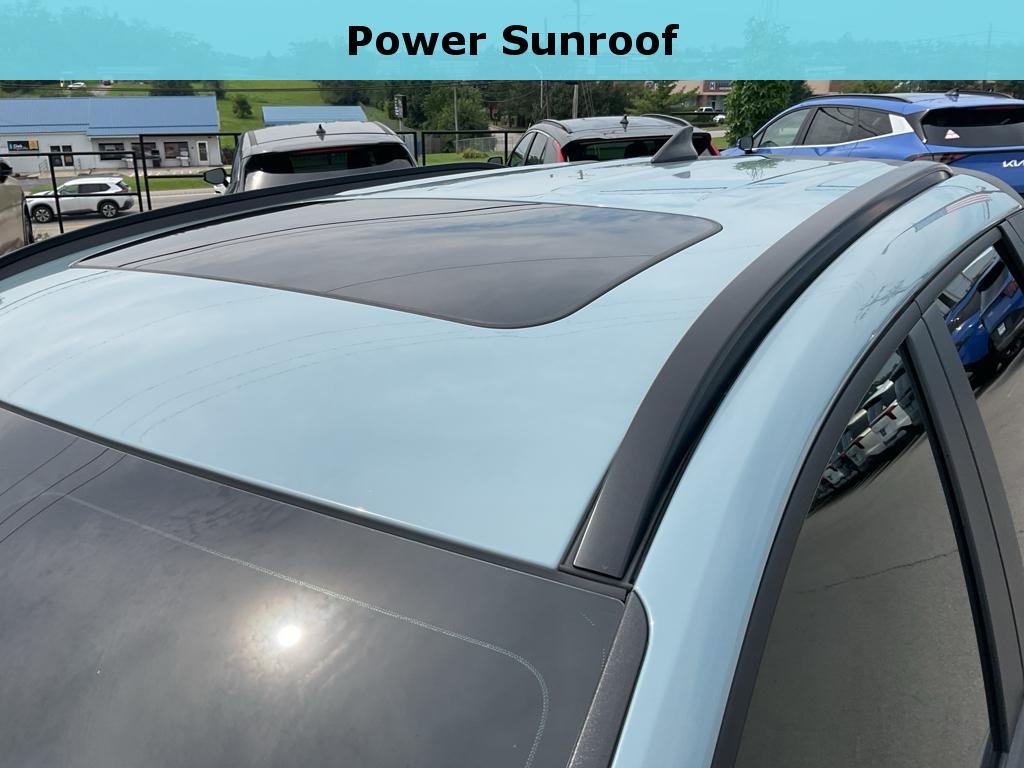 Used 2022 Blue Stone Hyundai SEL Premium image 6