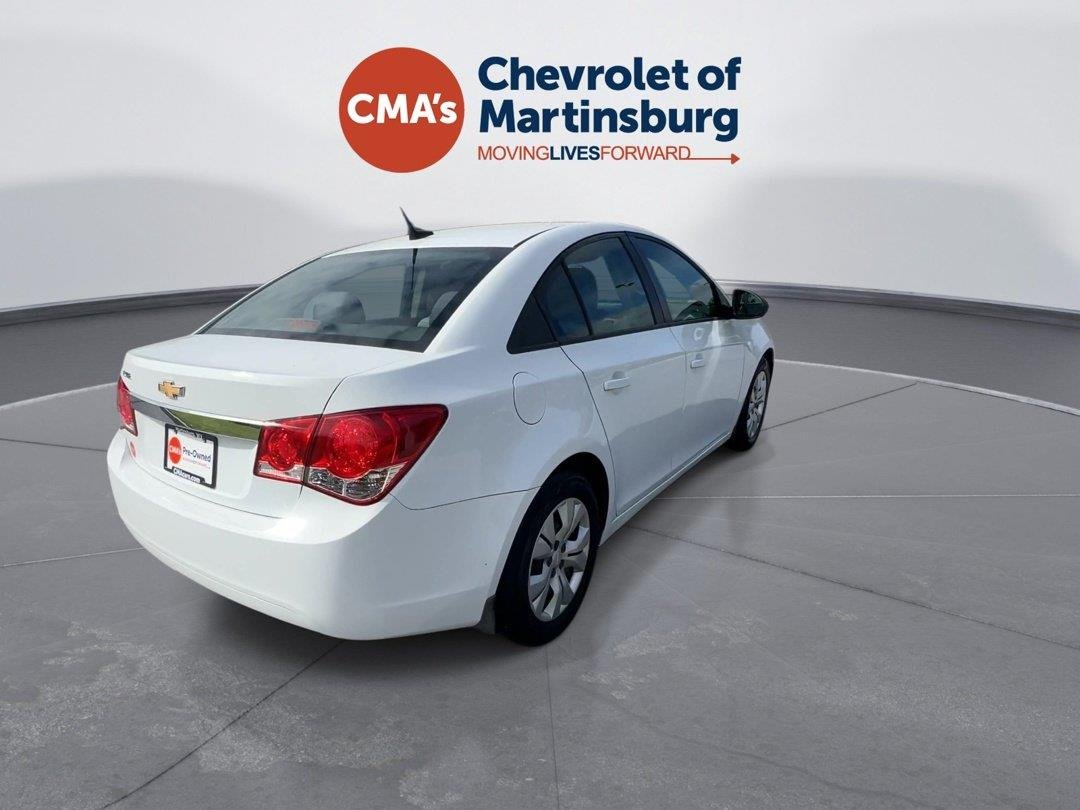 Used 2013 Summit White Chevrolet LS image 5