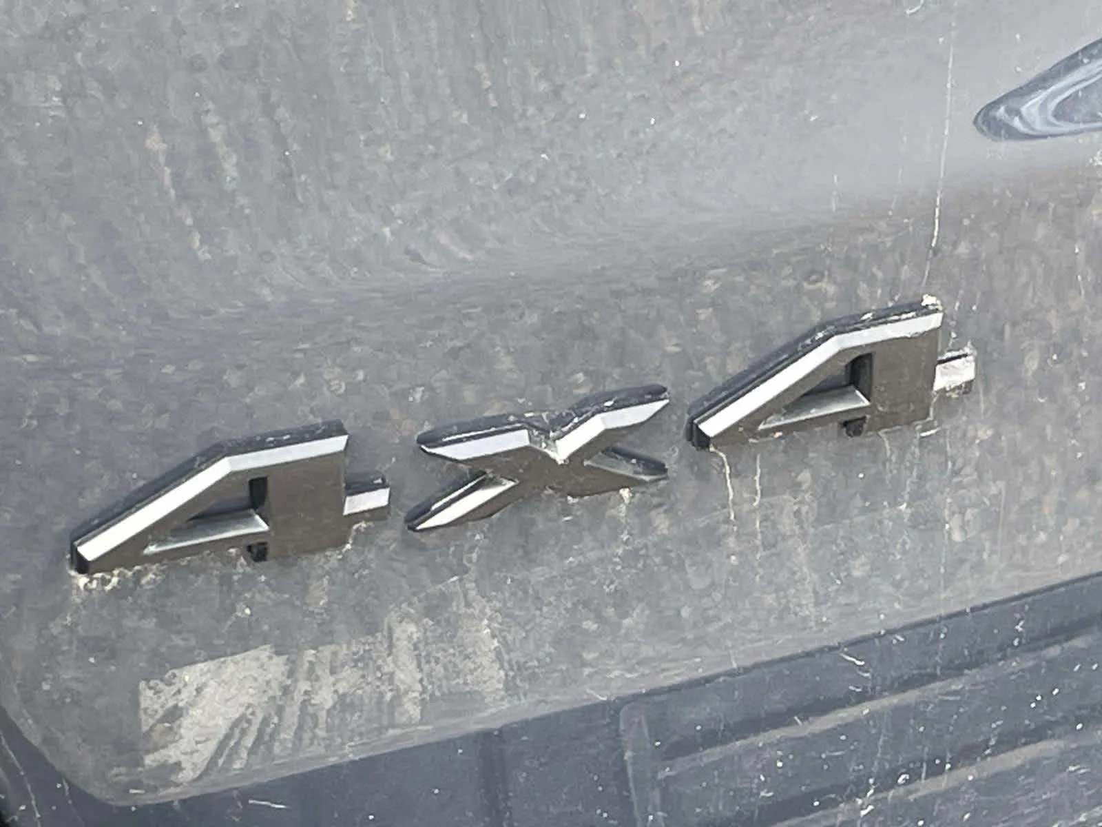 Used 2018 Rhino Clearcoat Jeep Altitude image 14