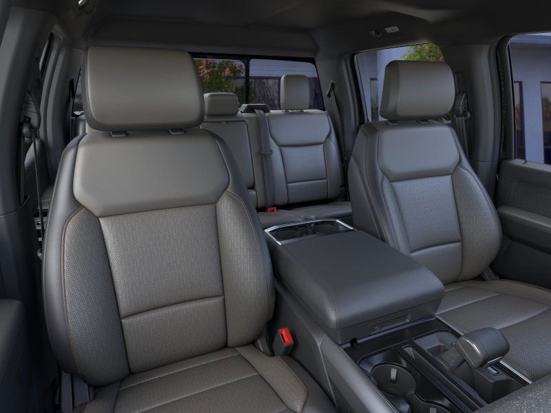 New 2025 Agate Black Metallic Ford Lariat® image 32
