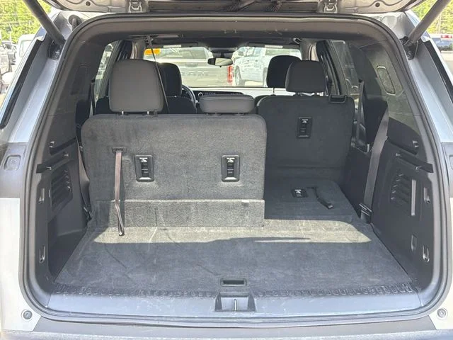 Used 2024 Gray Chevrolet LT image 38