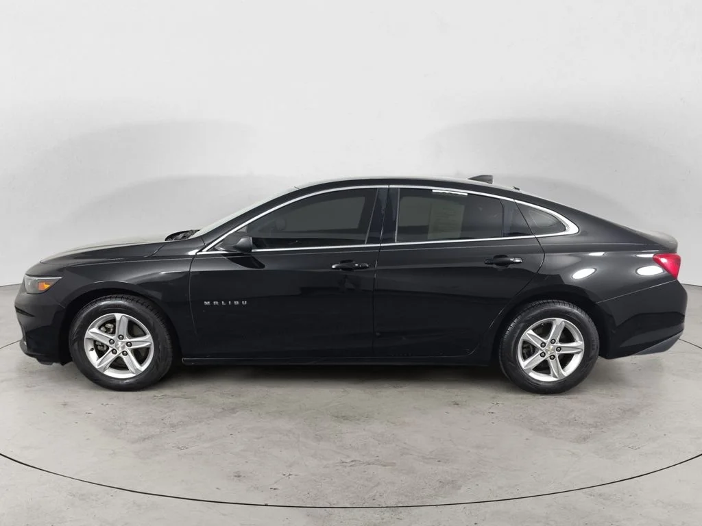 Used 2018 Chevrolet Malibu 1LS with VIN 1G1ZB5ST1JF292707 for sale in Eugene, OR