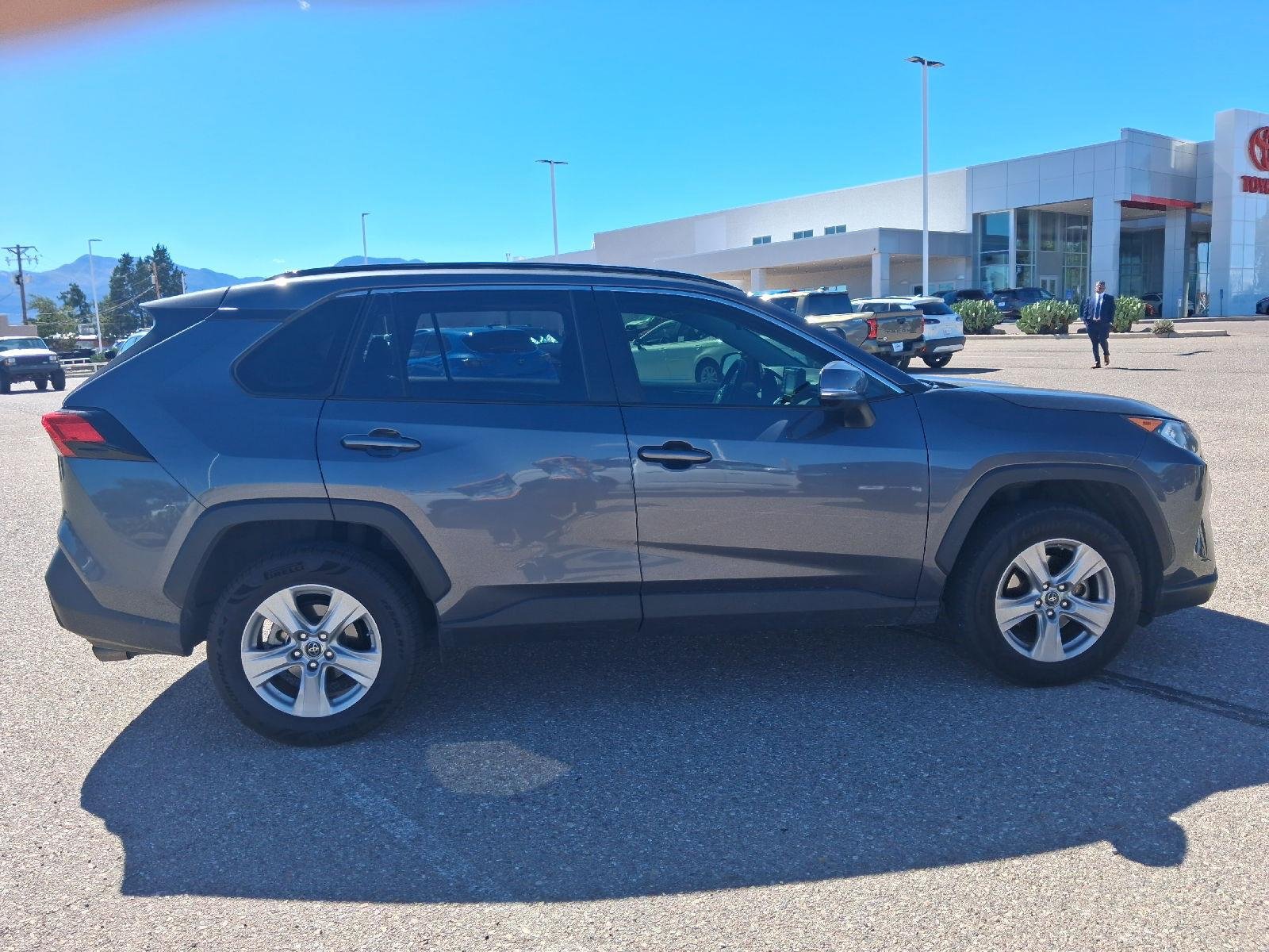 Used 2019 Magnetic Gray Metallic Toyota XLE image 6