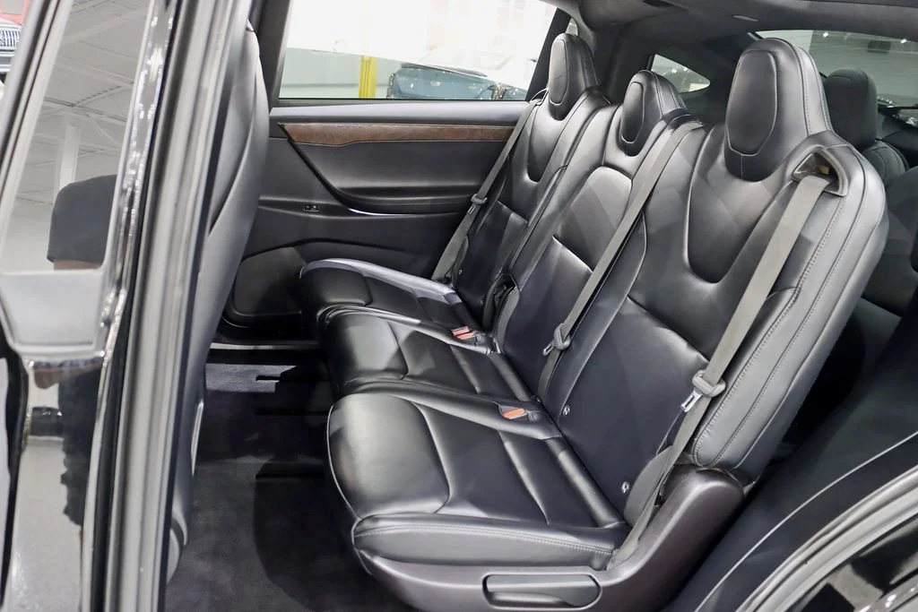 Used 2020 Black Tesla Long Range image 28
