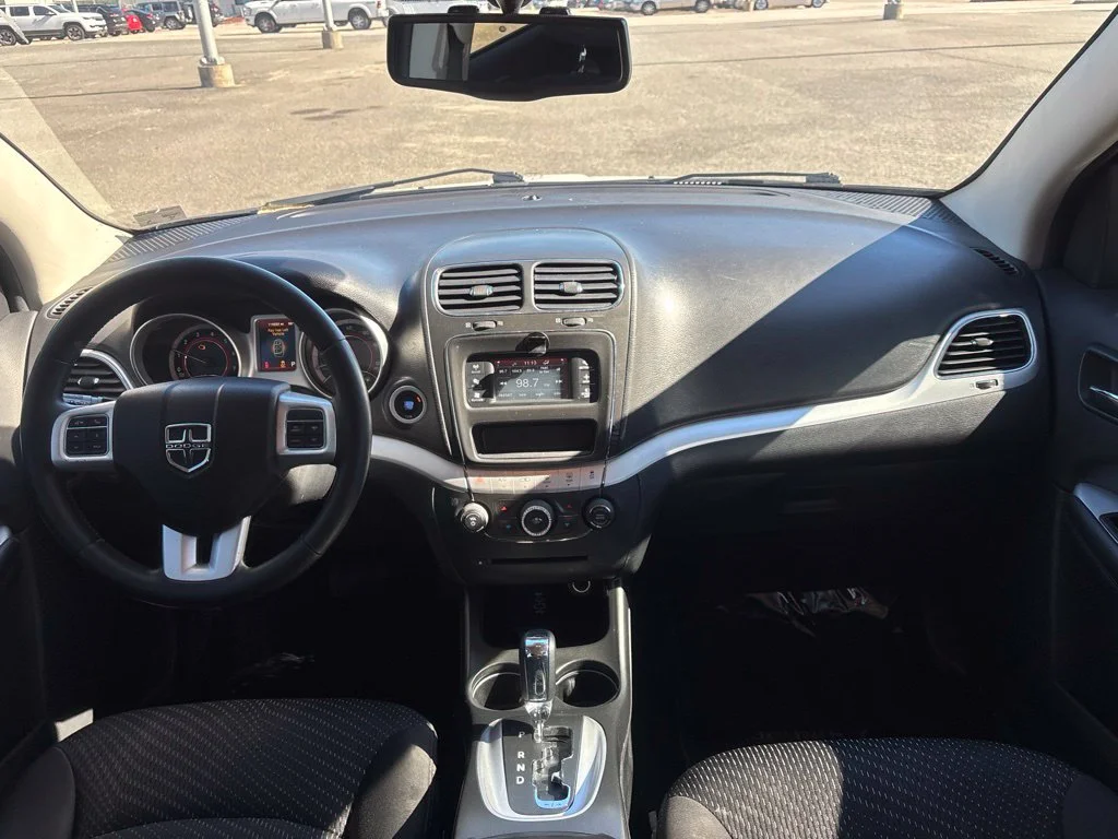 Used 2017 White Dodge SXT image 42