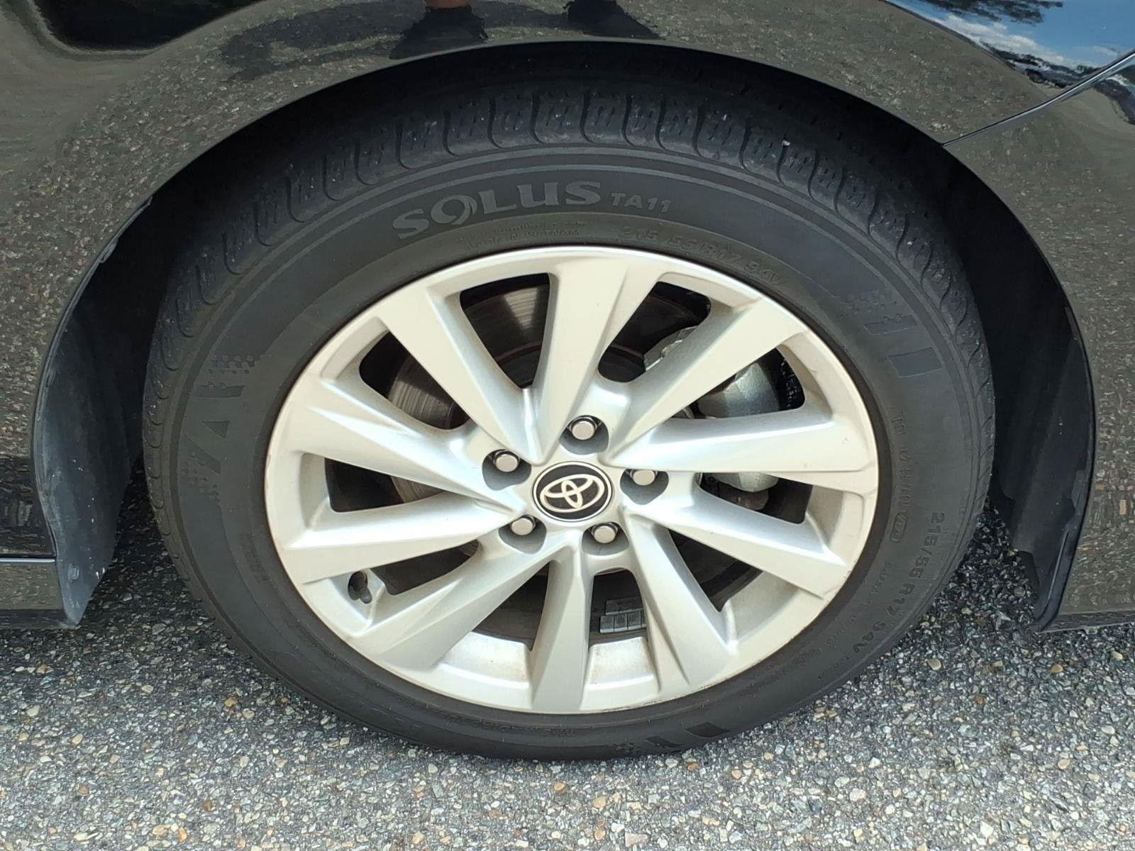 Used 2024  TOYOTA  image 9