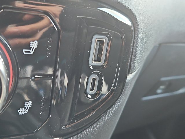 New 2026 Sterling Metallic GMC Elevation image 10