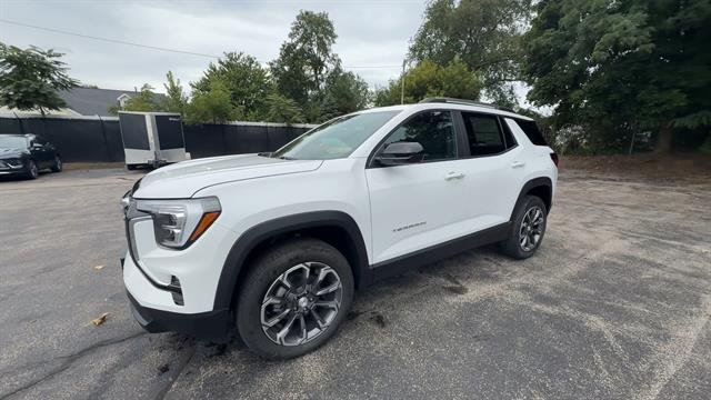 2027 GMC Terrain Elevation - Photo 4