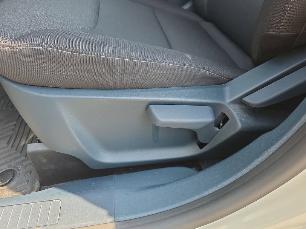 Used 2025 Beige Ford XL image 15