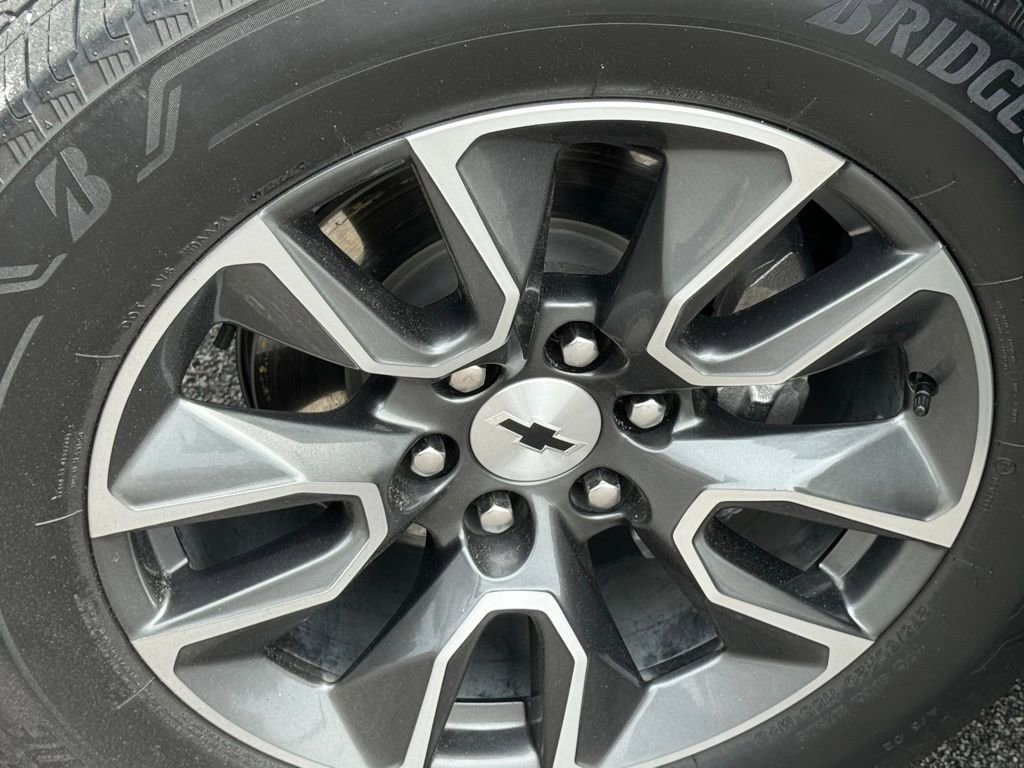 Used 2023 Black Chevrolet RST image 7