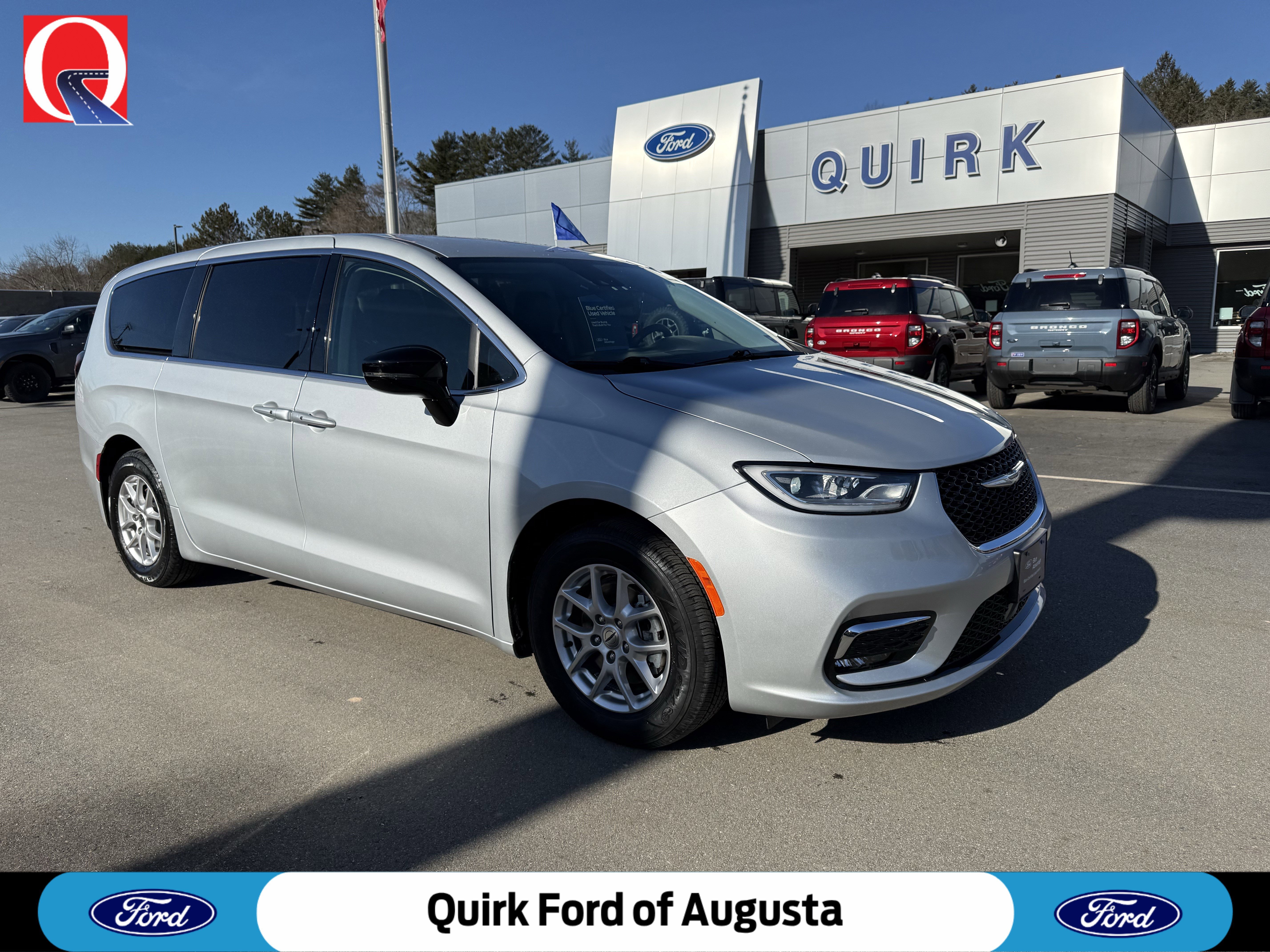 2024 Chrysler Pacifica Touring L