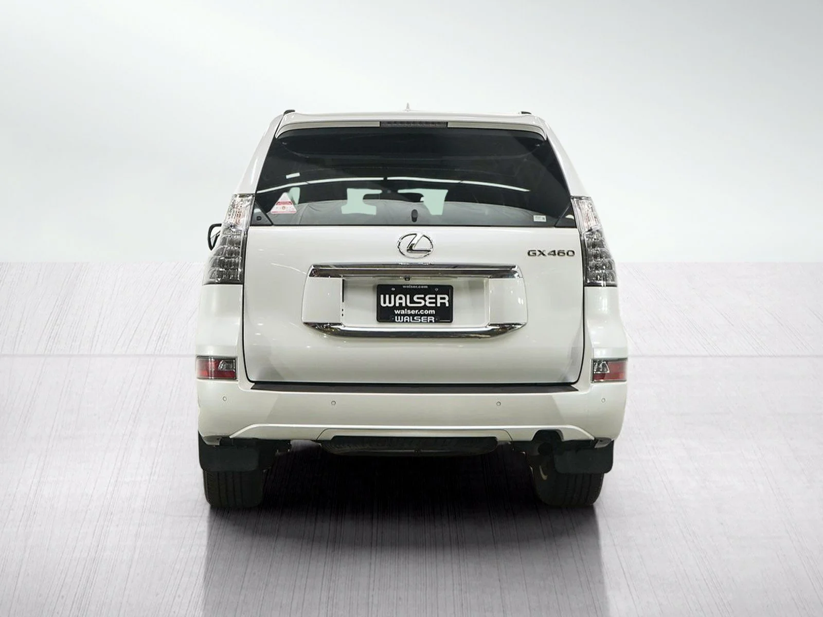 Used 2014 Starfire Pearl Lexus 4WD 4dr image 4
