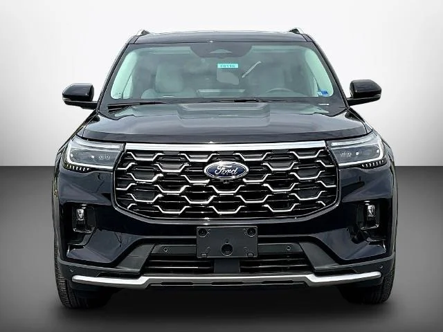 New 2026 Agate Black Metallic Ford Platinum™ image 51