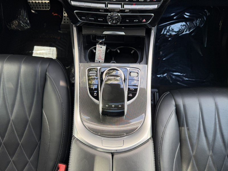 Used 2021  Mercedes-Benz AMG® G 63 image 15