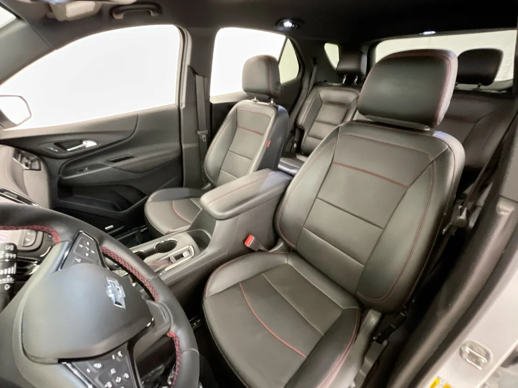 Used 2023 Summit White Chevrolet RS image 19