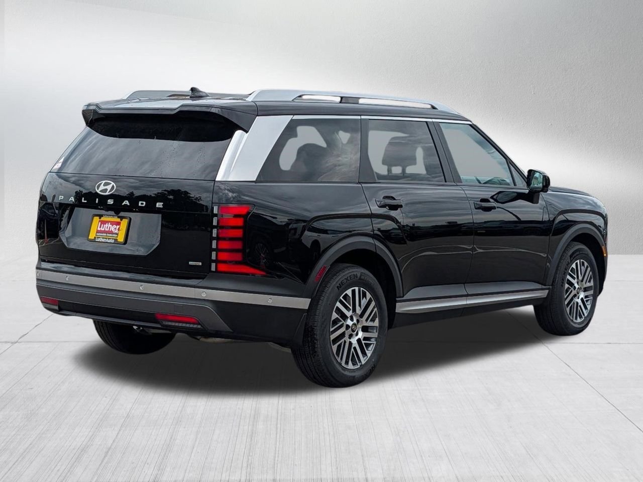 New 2026 Abyss Black Pearl Hyundai SEL Premium 7P image 4