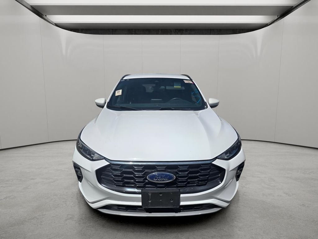 Used 2023 OXFORD WHITE Ford ST-Line Select image 15