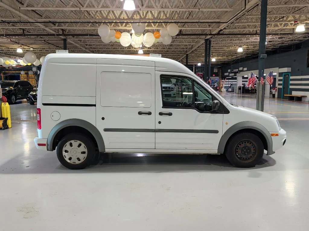 Used 2012 White Ford XLT image 5