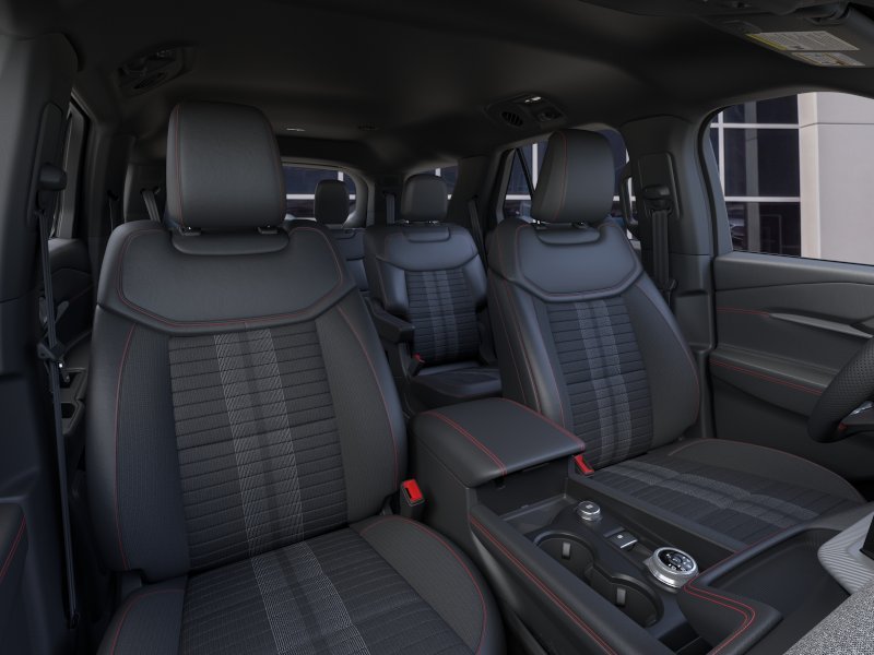 New 2026 Space White Metallic Ford ST-Line image 10