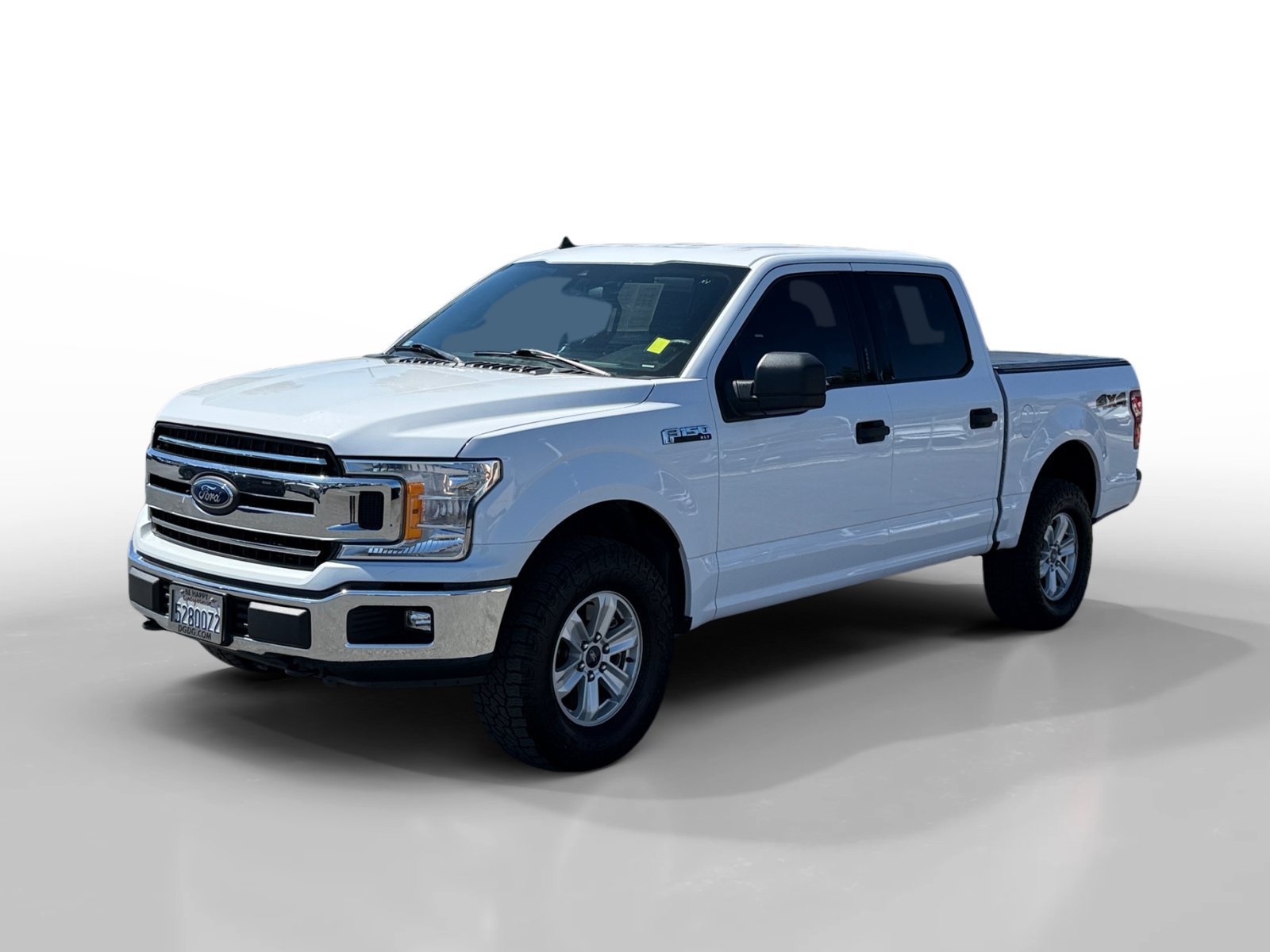 Certified Used 2019 Oxford White Ford XLT image 1