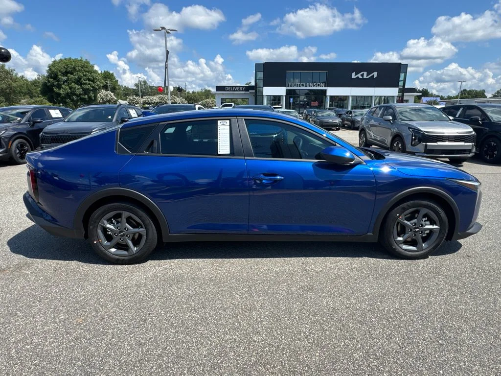 New 2026 Deep Sea Blue Kia LXS image 2