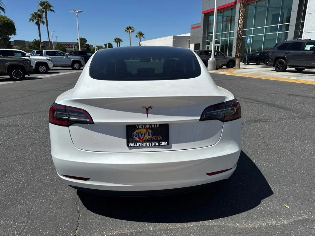 Used 2023 White Tesla Base image 6