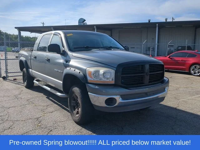 Used 2006 Gray Dodge SLT image 6