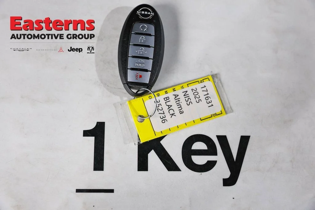 Used 2025 Black Nissan 2.5 SV image 24