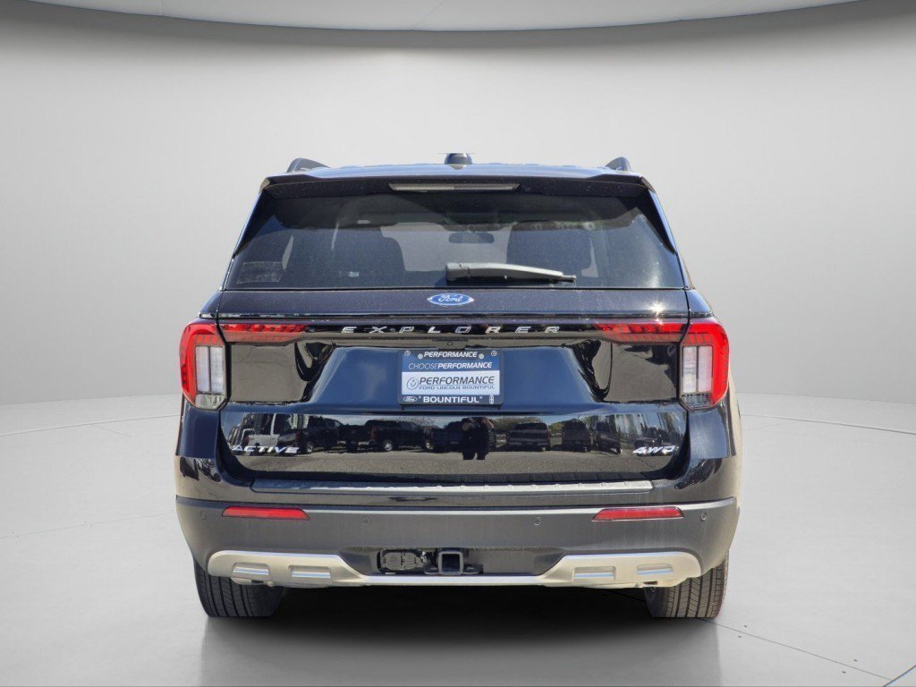 New 2026 Agate Black Metallic Ford Active image 19