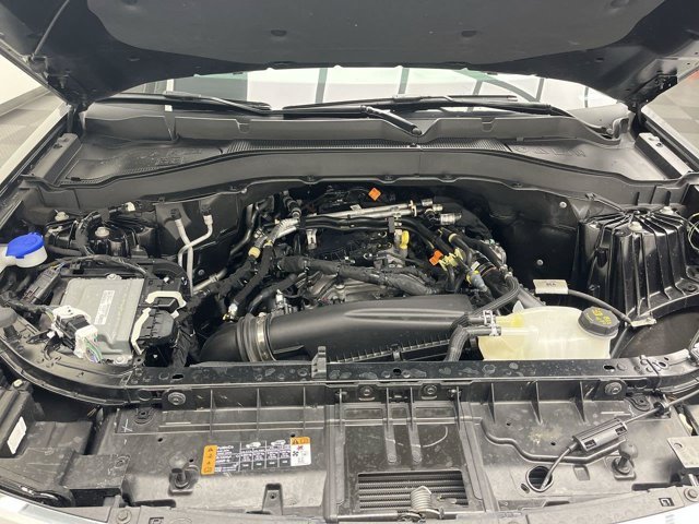 Used 2025 Carbonized Gray Ford Active image 29