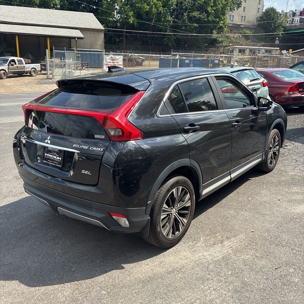 Used 2019 Black Mitsubishi SEL image 3