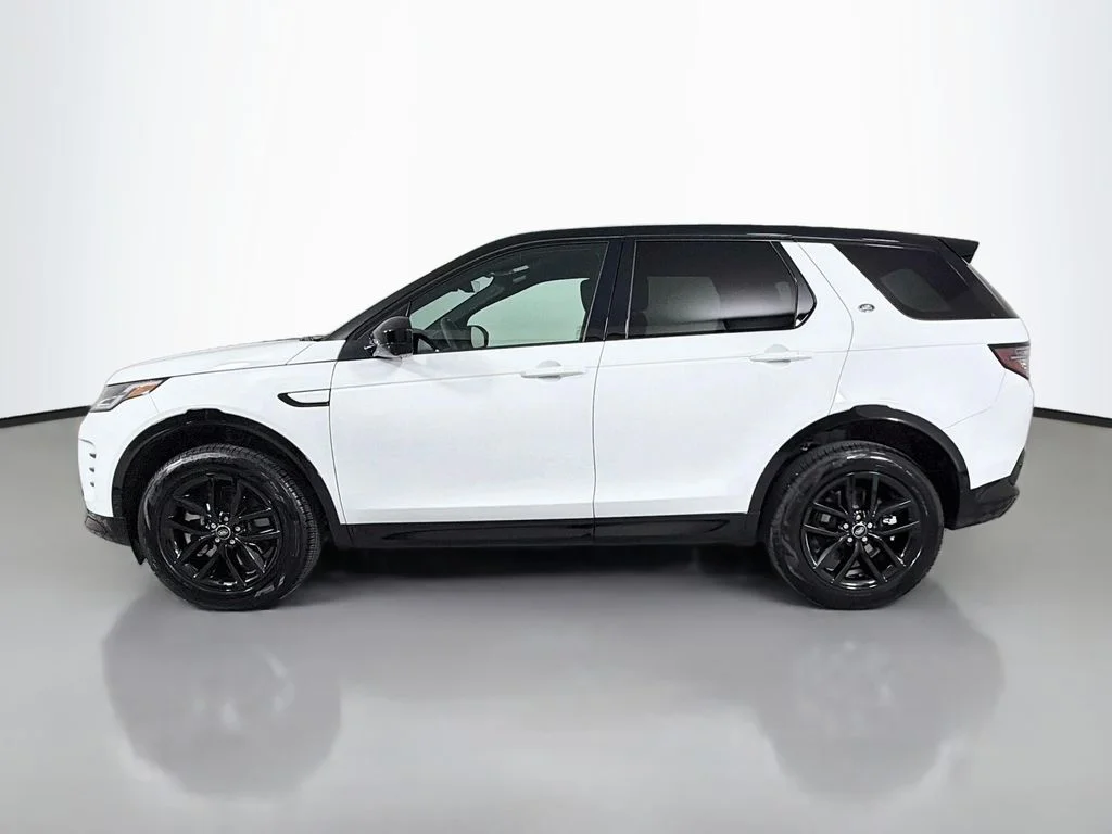 Used 2026 White Land Rover Landmark image 8