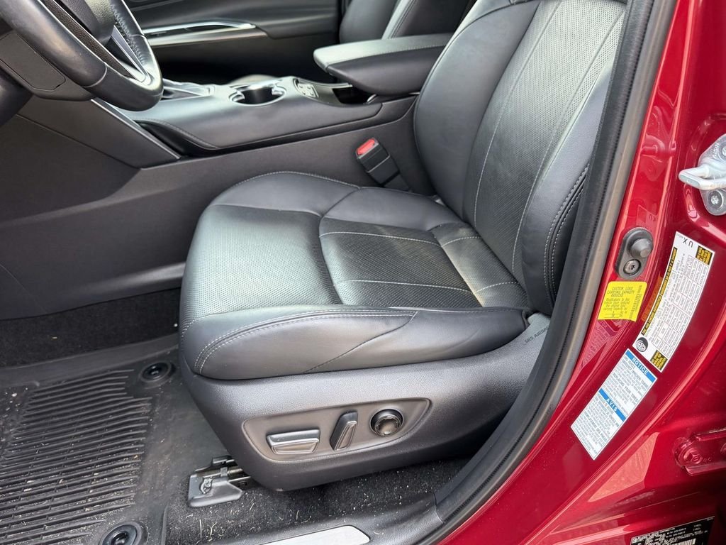 Used 2021 Red Toyota XLE image 17