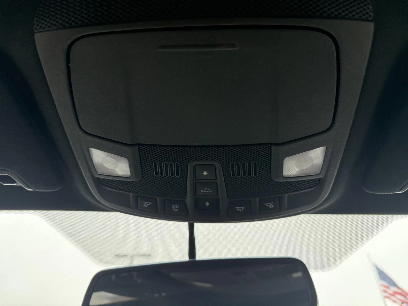 Used 2017 Magnetic Ford Sport image 19