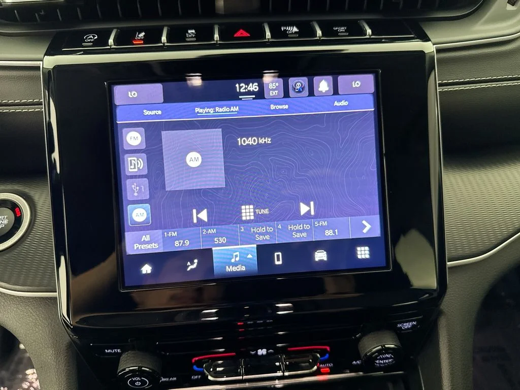 Used 2024 Gray Jeep Laredo X image 14