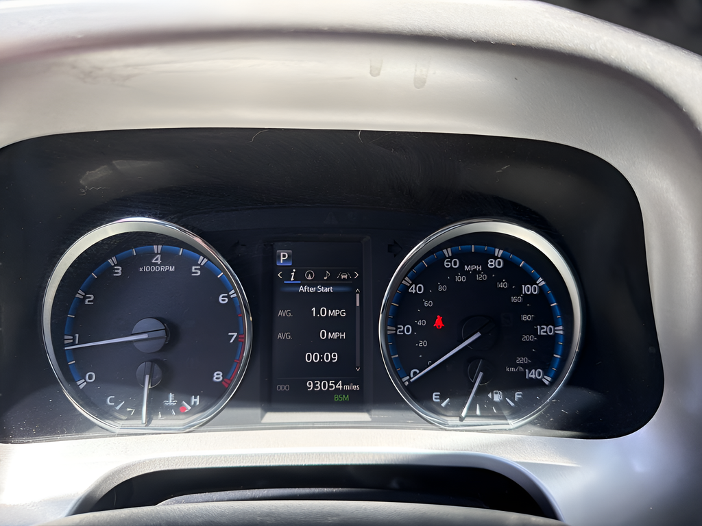 Used 2018 Red Toyota Limited image 25
