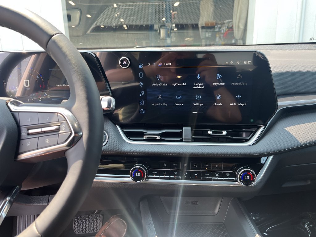 2027 Chevrolet Equinox LT - Photo 17