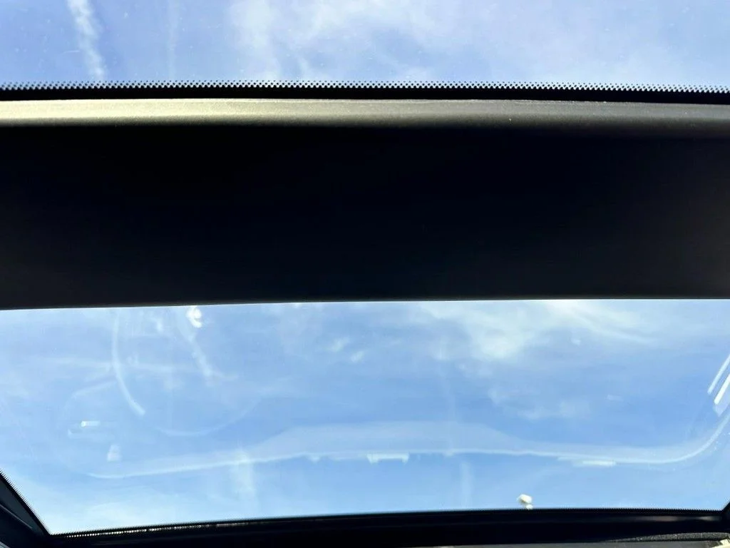 New 2026 Deep Blue Pearl Nissan SR image 5