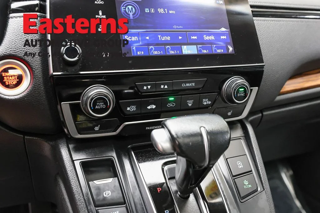 Used 2020 Silver Honda EX-L image 19