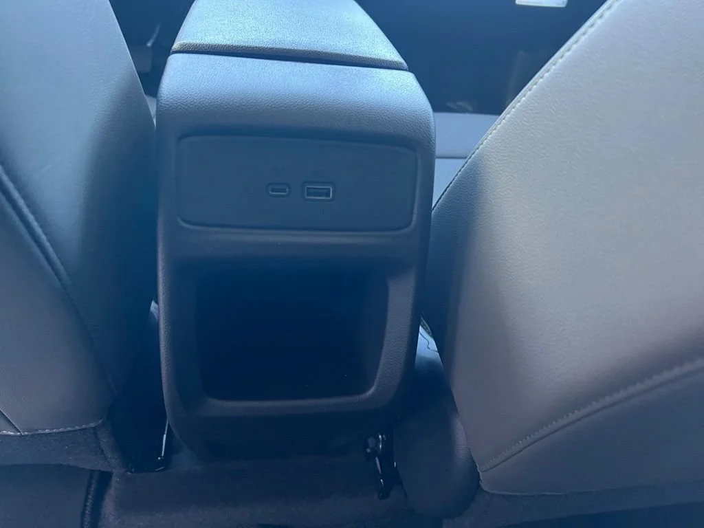 New 2026 Cacti Green Chevrolet ACTIV image 21