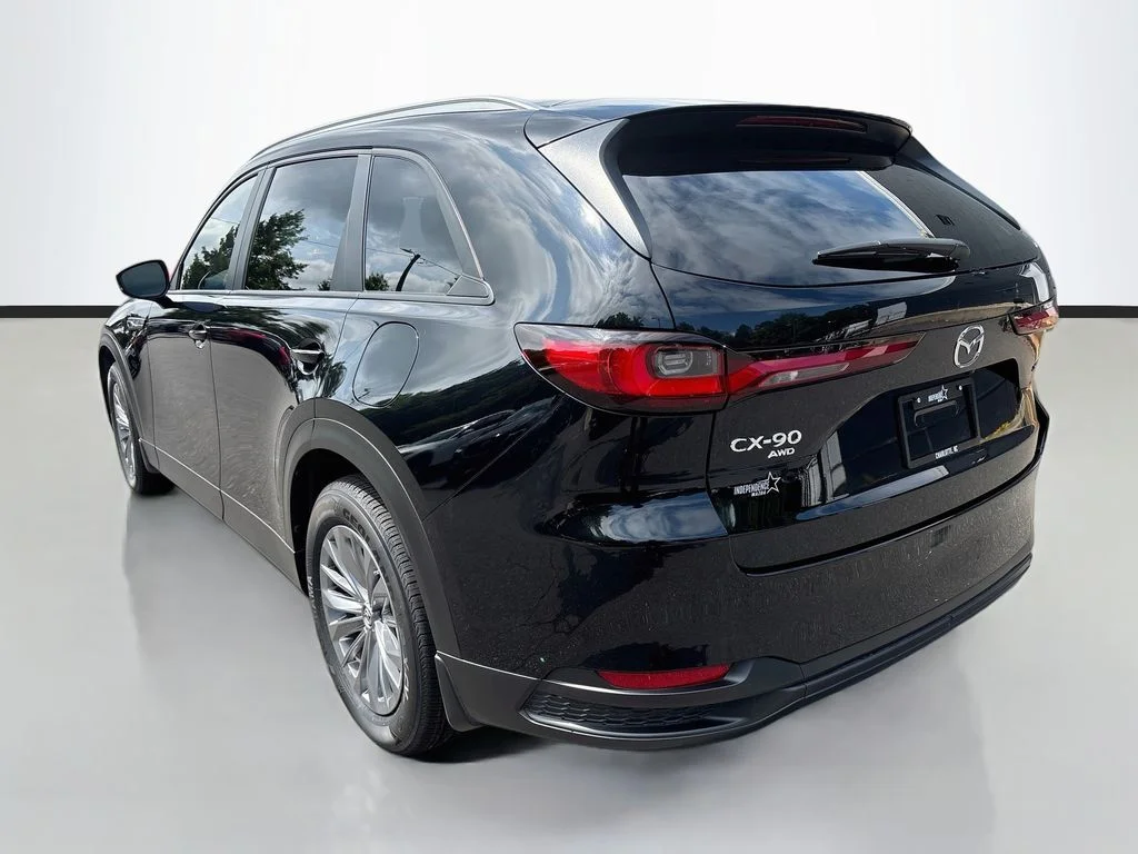 Certified Used 2025 Jet Black Mazda 3.3 Turbo Select image 5