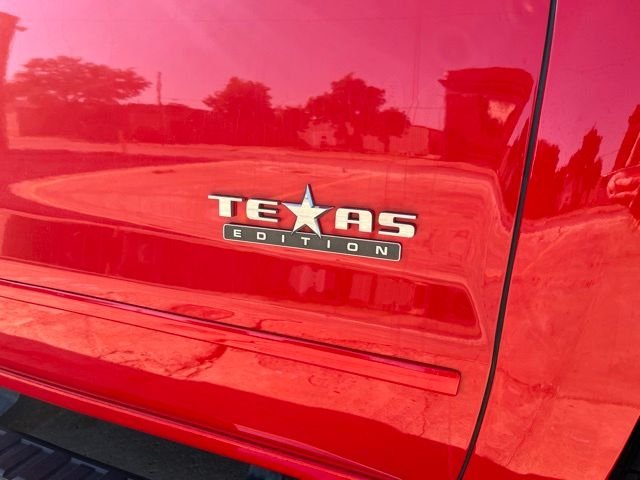 Used 2017 Red Chevrolet LT image 11